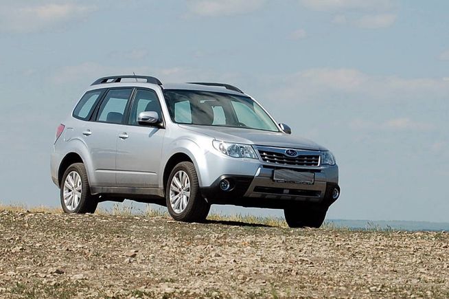 SUV   Subaru Forester 2011 , 1100000 , 