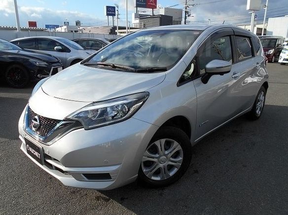  Nissan Note 2017 , 470000 , 