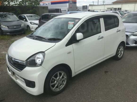  Daihatsu Mira e:S 2015 , 380000 , 