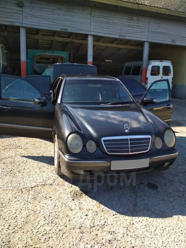  Mercedes-Benz E-Class 2001 , 200000 , 