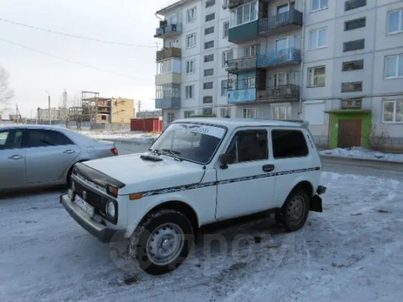 SUV    4x4 2121  1988 , 99000 , 