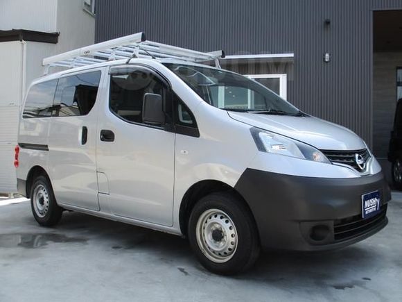    Nissan NV200 2017 , 795000 , 