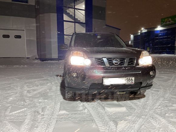 SUV   Nissan X-Trail 2010 , 900000 , 