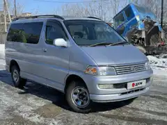 Продажа Toyota Hiace Regius в Приморском крае