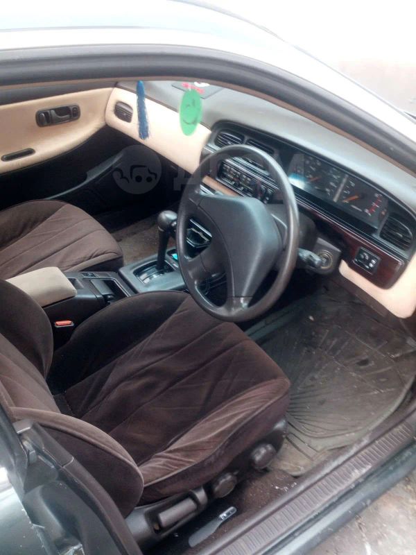  Nissan Laurel 1989 , 70000 , 