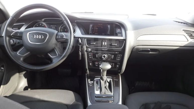  Audi A4 2012 , 980000 ,  