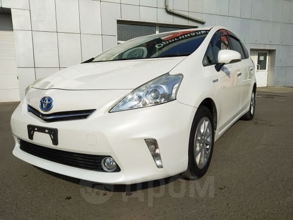    Toyota Prius Alpha 2013 , 875000 , 