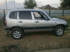 SUV   Chevrolet Niva 2004 , 225000 , 