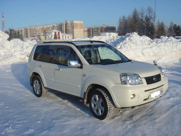 SUV   Nissan X-Trail 2006 , 690000 , 