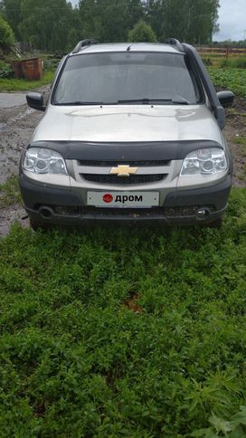 SUV   Chevrolet Niva 2013 , 470000 , 