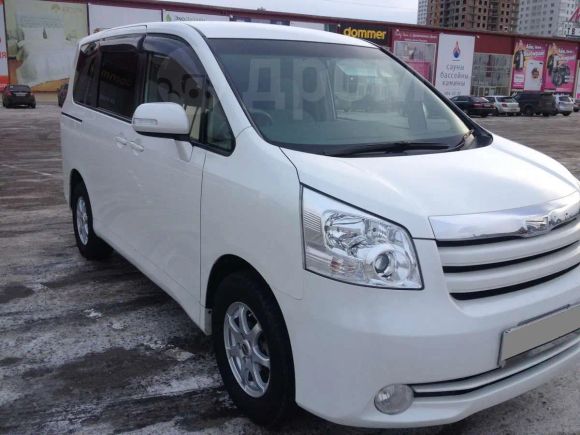    Toyota Noah 2007 , 670000 , 