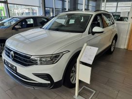 SUV   Volkswagen Tiguan 2022 , 3605000 , 