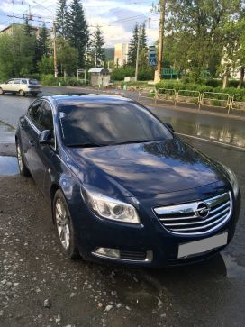  Opel Insignia 2011 , 585000 , 