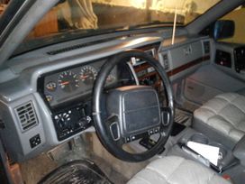 SUV   Jeep Grand Cherokee 1995 , 280000 , 