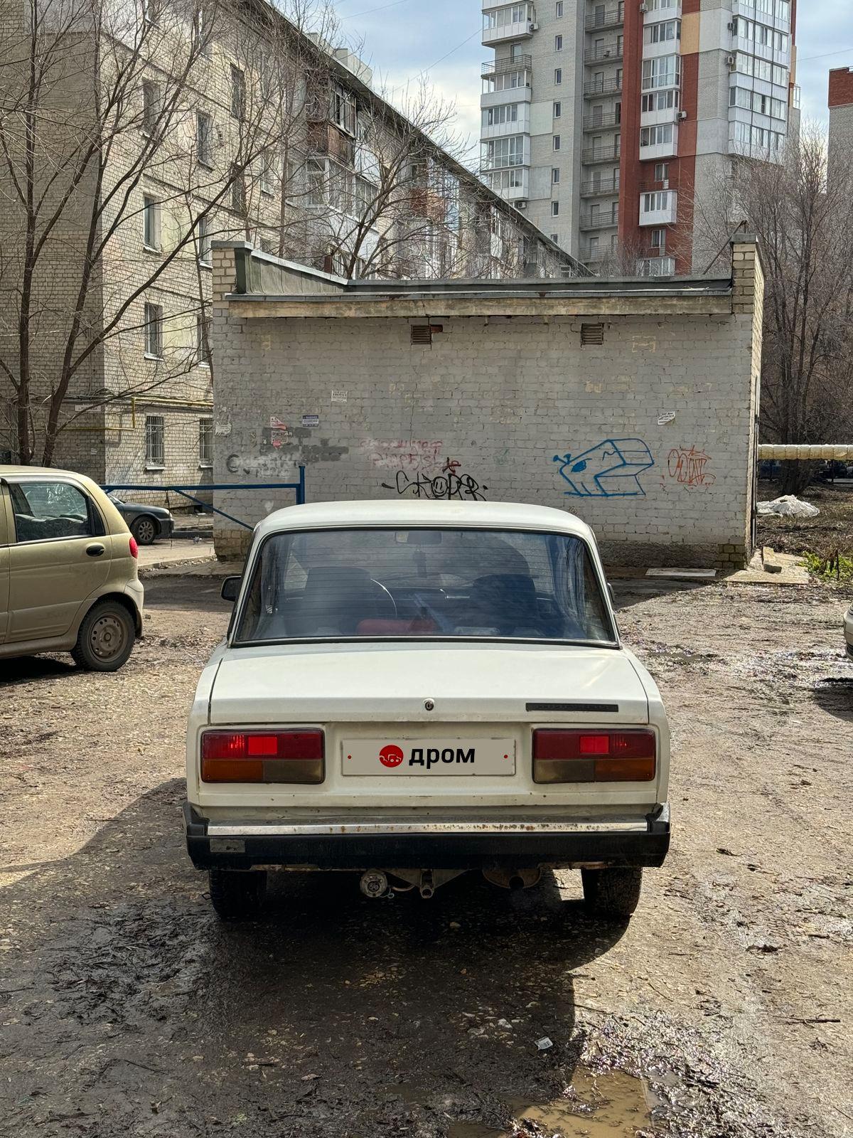 Купить Лада 2107 1995 в Саратове, Тормоза, печка, дворники, обогрев секла,  фары поворотники И так далее, комплектация 1.5 MT5 2107 , 1.5л., с пробегом  150000 км