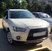 SUV   Mitsubishi Outlander 2011 , 1100000 , 