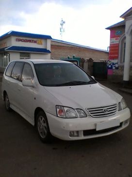    Toyota Gaia 2003 , 280000 , 