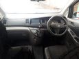    Toyota Isis 2005 , 525000 , -