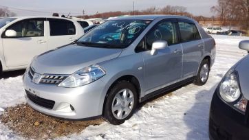  Nissan Tiida Latio 2012 , 450000 , 