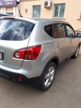 SUV   Nissan Qashqai 2009 , 700000 , -