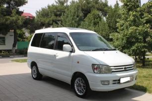    Toyota Noah 1998 , 255000 , 