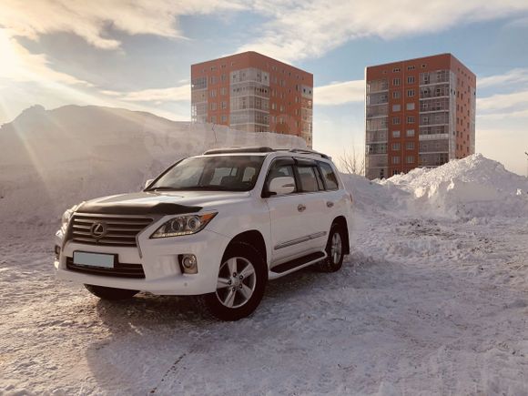 SUV   Lexus LX570 2012 , 2700000 , -