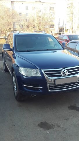 SUV   Volkswagen Touareg 2008 , 750000 , 