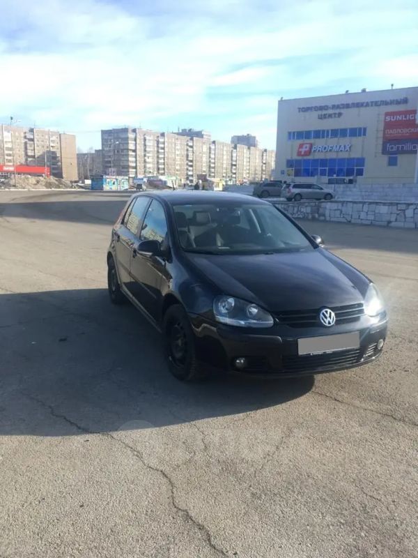  Volkswagen Golf 2006 , 355000 ,  