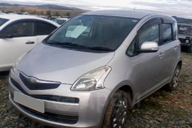  Toyota Ractis 2006 , 305000 , 