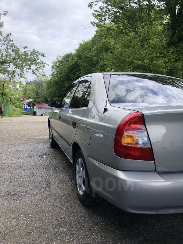  Hyundai Accent 2007 , 235000 , 