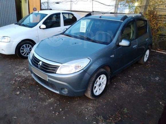  Renault Sandero 2011 , 295000 , 