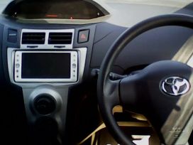 Toyota Vitz 2006 , 325000 , 