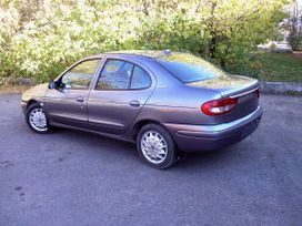  Renault Megane 1999 , 210000 , 