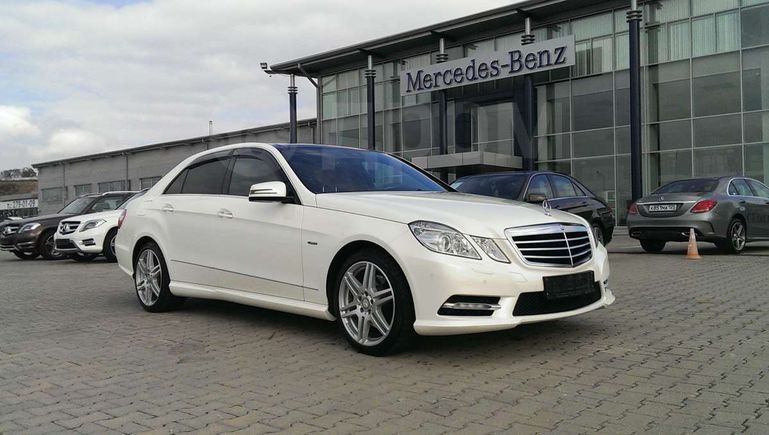  Mercedes-Benz E-Class 2011 , 1800000 , 