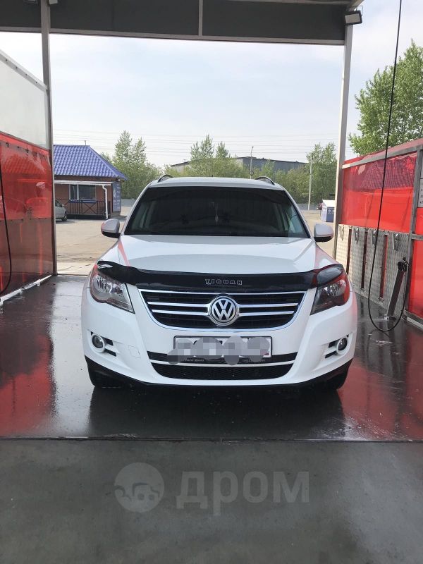 SUV   Volkswagen Tiguan 2008 , 530000 , 