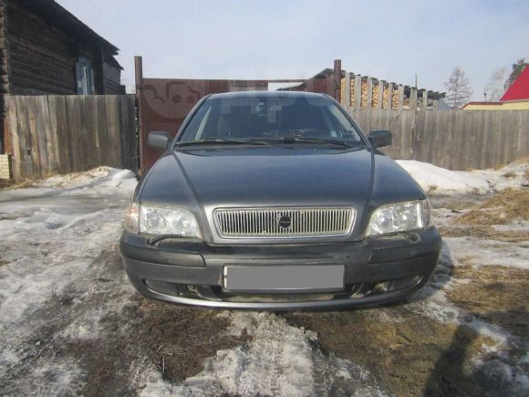  Volvo S40 2004 , 320000 , 