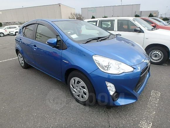  Toyota Aqua 2016 , 815000 , 