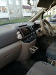    Nissan Serena 2003 , 410000 , 