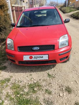  Ford Fusion 2005 , 415000 , 