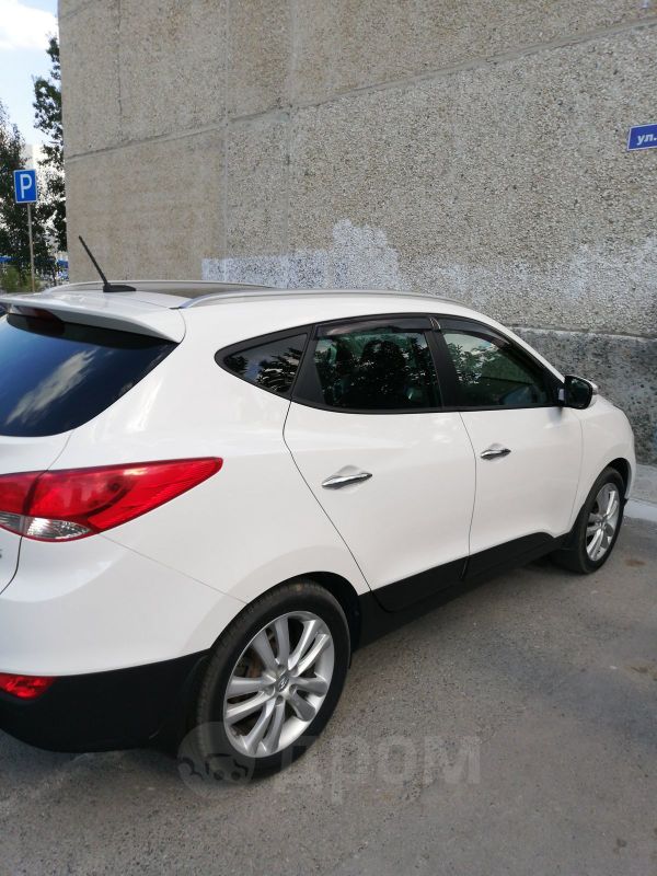 SUV   Hyundai ix35 2012 , 935000 , 