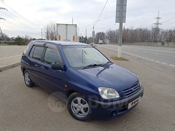  Toyota Raum 2000 , 277000 , 