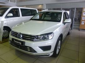 SUV   Volkswagen Touareg 2015 , 3475000 , 