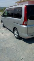    Nissan Serena 2007 , 530000 , 