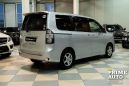    Toyota Voxy 2008 , 819000 , 