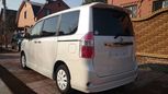    Toyota Noah 2010 , 990000 , 