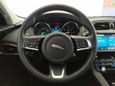 SUV   Jaguar F-Pace 2020 , 3699000 , 