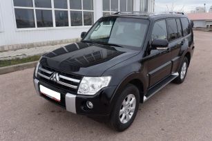 SUV   Mitsubishi Pajero 2010 , 1300000 , 