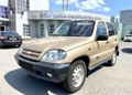 SUV   Chevrolet Niva 2004 , 159000 ,  