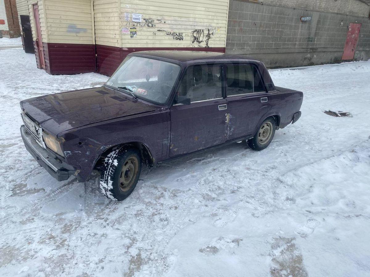 ВАЗ 2107 в Новосибирске, Машина 97-го года состояние более менее пороги ...