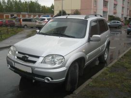 SUV   Chevrolet Niva 2011 , 370000 , 